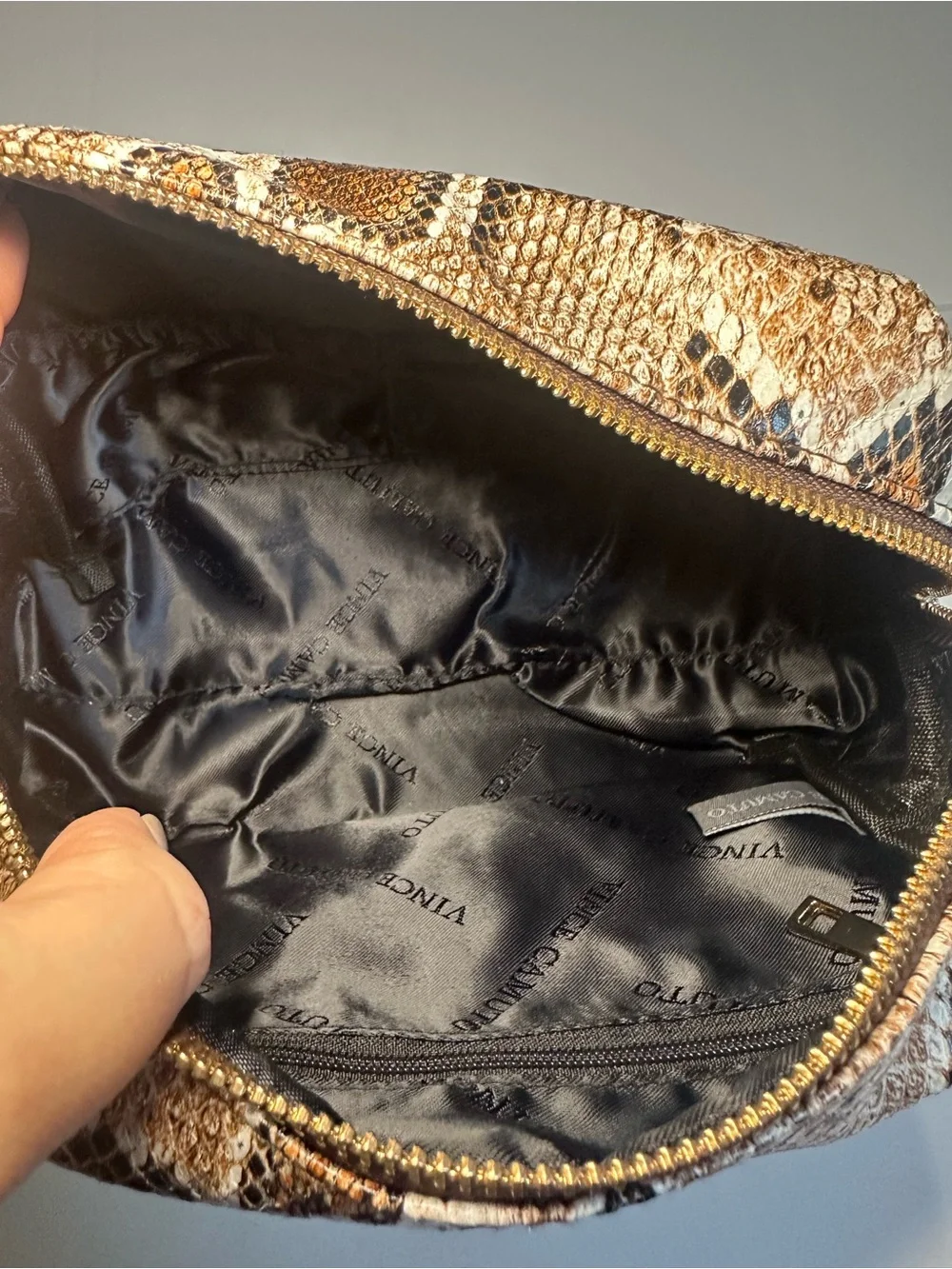 Vince Camuto New Snakeskin Print Cosmetic Makeup Travel Bag